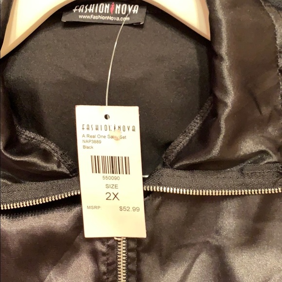 Fashion Nova Real One Satin Set, Size 2X - Picture 4 of 4